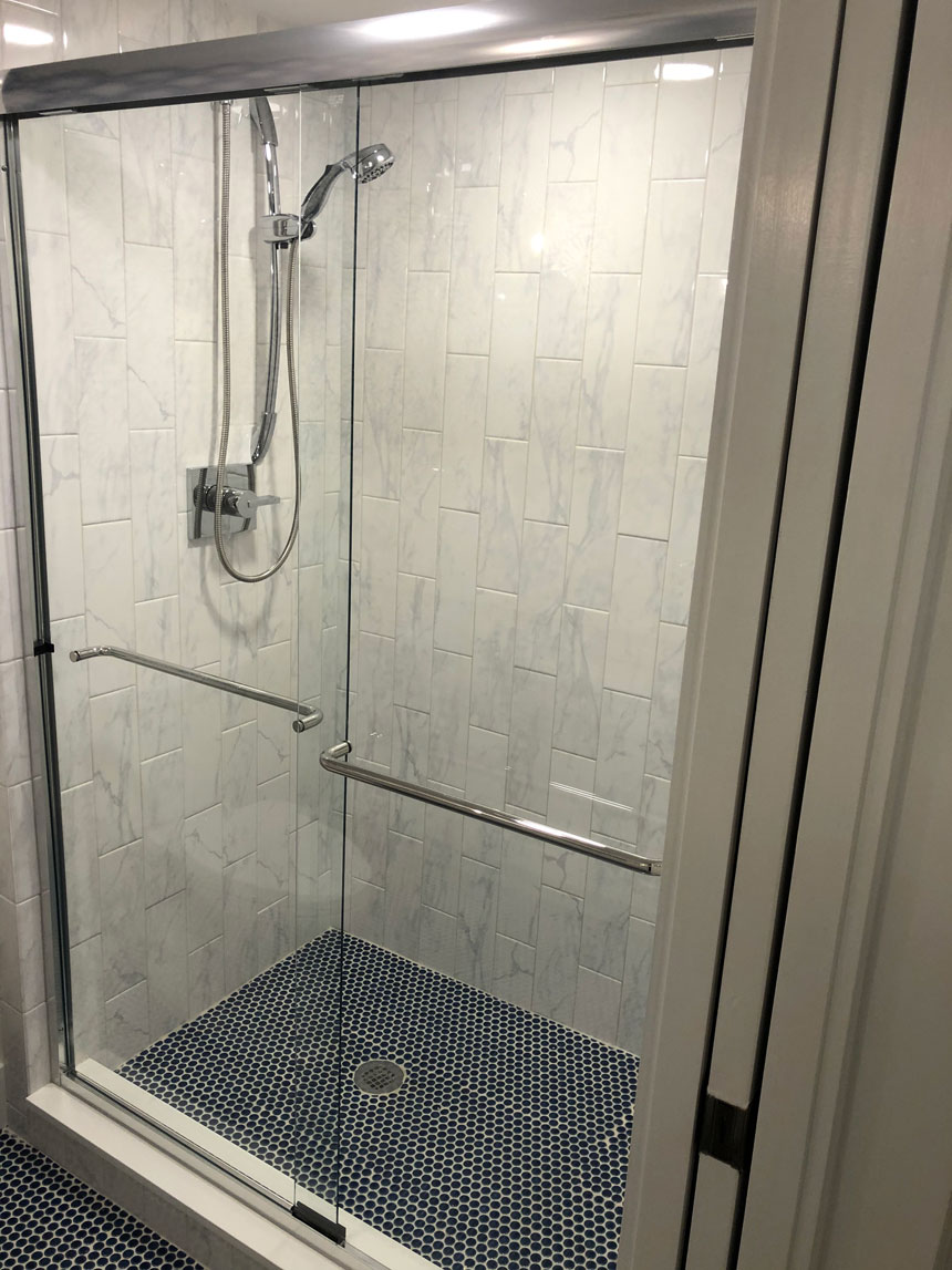 Condominium guest bath