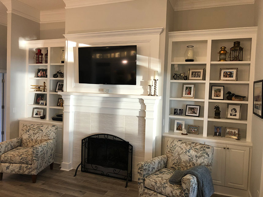 Residential remodel - family room: Pace Island